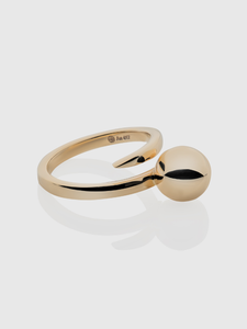 Globe Gold Snake Ring