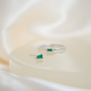 Emerald Baguette Stud Earring